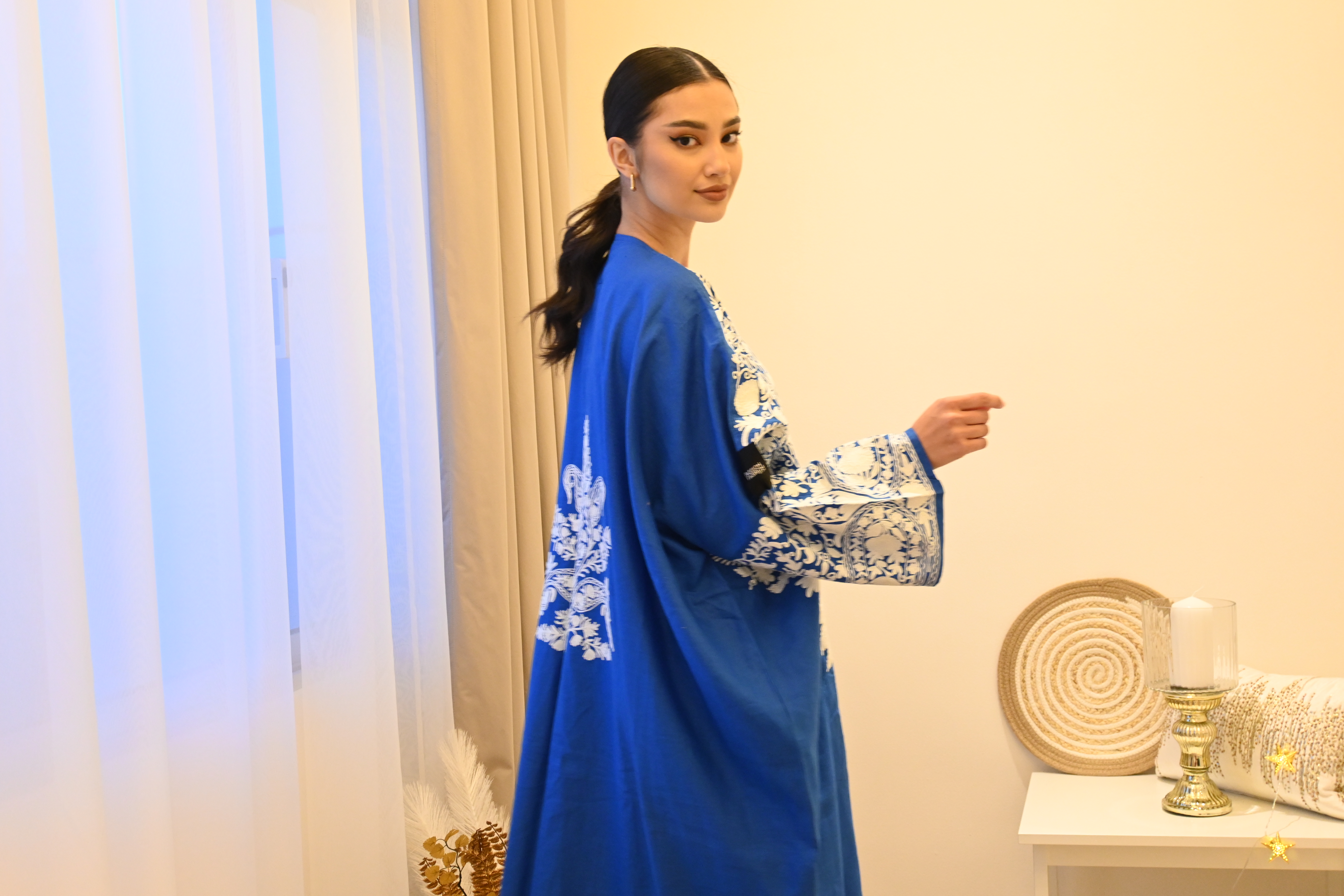 PF Embroidered Linen Abaya/Bisht ( Blue &amp; White)